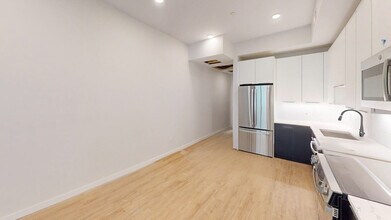 28 Mount Pleasant St, Unit 102A in Somerville, MA - Building Photo - Building Photo