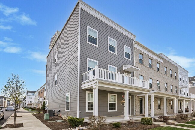 property at 113 Fleet Ct