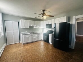 195 Newbury St in Brockton, MA - Building Photo - Building Photo