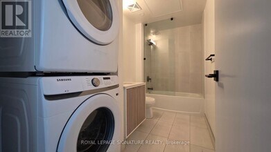 36 Zorra St in Toronto, ON - Building Photo - Building Photo