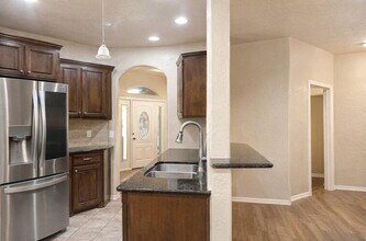 832 Carol Ann Pl in Moore, OK - Building Photo - Building Photo