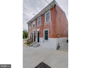 220 N Franklin St in West Chester, PA - Building Photo - Building Photo