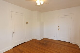 4604 N BEACON in Chicago, IL - Building Photo - Building Photo