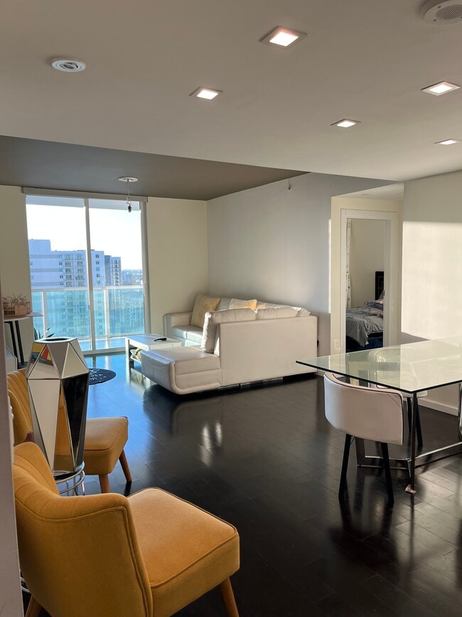 property at 1250 S Miami Ave