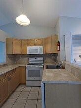 2711 San Remo Cir in Homestead, FL - Building Photo - Building Photo