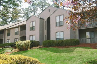 Azalea Hill in Montgomery, AL - Building Photo
