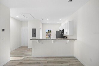 262 Royal Palm Dr in Kissimmee, FL - Building Photo - Building Photo