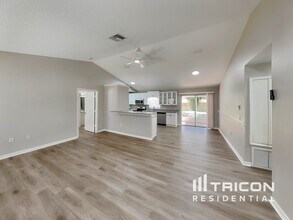 413 Glenwood Ave in Osprey, FL - Building Photo - Building Photo