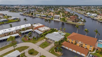 4228 SE 19th Ave in Cape Coral, FL - Building Photo - Building Photo