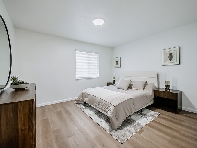 Z on Plymouth Luxury Apartments in Plymouth, MI - Building Photo - Building Photo