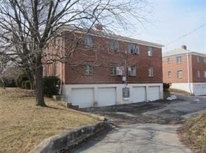 803 Uhrig Ave, Unit Apartment #4 in Dayton, OH - Building Photo - Building Photo