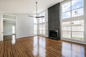 1326 Forest Home Dr in Houston, TX - Building Photo - Building Photo