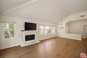 604 Palisades Dr in Los Angeles, CA - Building Photo - Building Photo