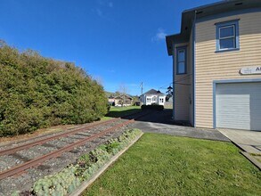 2754 Van Duzen St in Fortuna, CA - Building Photo - Building Photo