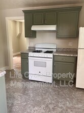 700 Clancy Ave NE in Grand Rapids, MI - Building Photo - Building Photo