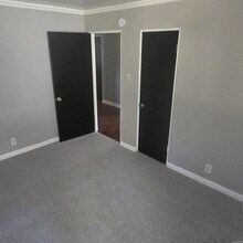 32 Belmont Dr in Little Rock, AR - Building Photo - Building Photo