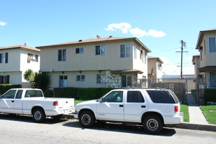 7348 Vista Del Monte Ave Apartments