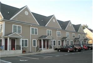 Orchard Place in Brookfield, CT - Building Photo