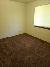 208 W 19th Ave in Post Falls, ID - Building Photo - Building Photo