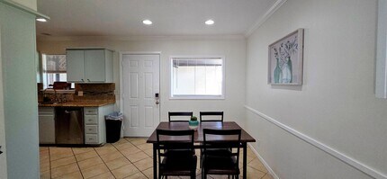 4013 Burning Tree Dr in San Antonio, TX - Building Photo - Building Photo