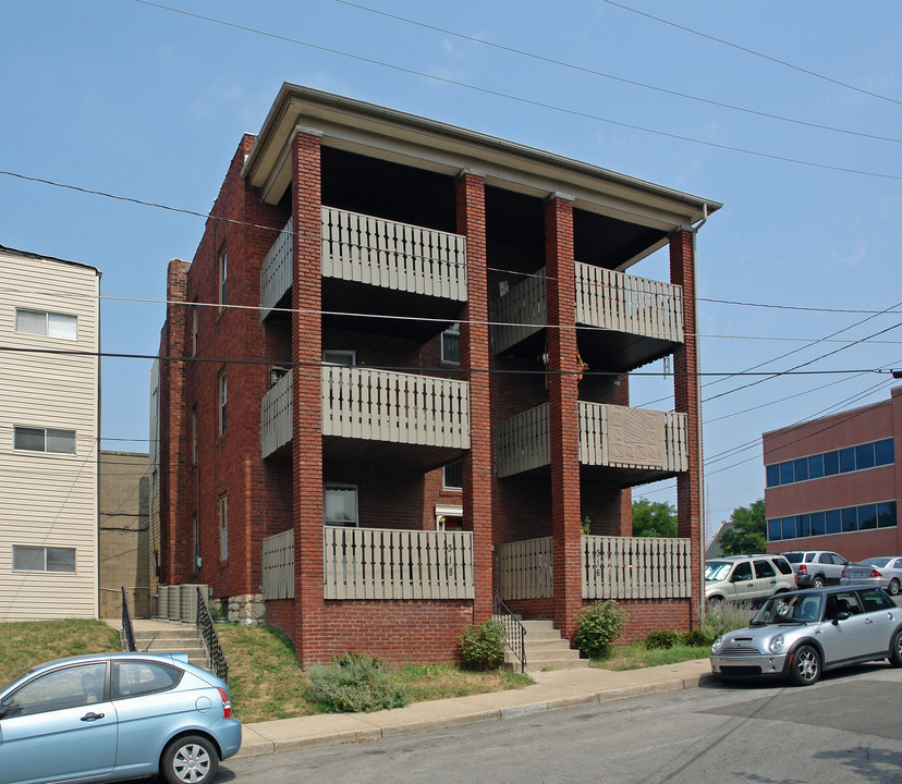 316-318 Lawrence Ave in Kansas City, MO - Building Photo