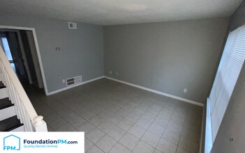 2100 Vollintine Ave in Memphis, TN - Building Photo - Building Photo
