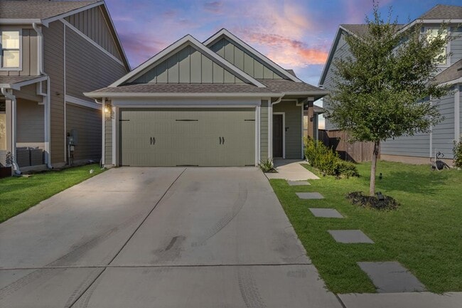 308 Majestic Cedar Ct in Liberty Hill, TX - Building Photo - Building Photo