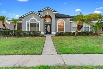 9885 Montclair Cir in Apopka, FL - Building Photo - Building Photo