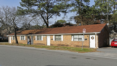 3510 Pleasant Ave in Norfolk, VA - Building Photo - Building Photo