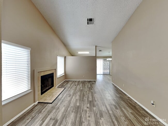 733 Reagan Dr in Las Vegas, NV - Building Photo - Building Photo