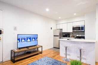 240 E 26th St in New York, NY - Building Photo - Building Photo