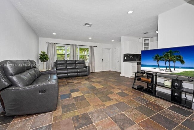 property at 1619 NW 9th Ave