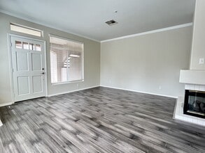 12604 Carmel Country Rd in San Diego, CA - Building Photo - Building Photo