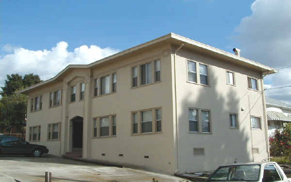 32 Rio Vista Ave in Oakland, CA - Building Photo - Building Photo