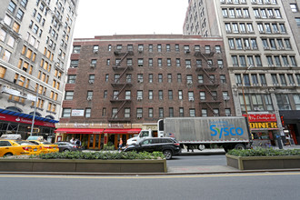 8 Gramercy Park in New York, NY - Foto de edificio - Building Photo