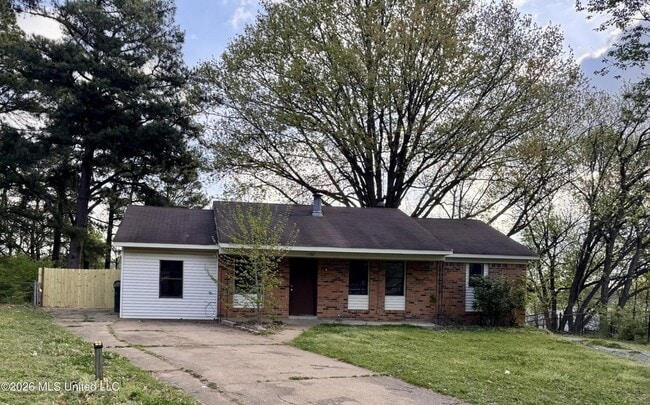 property at 1580 Guilford Cove