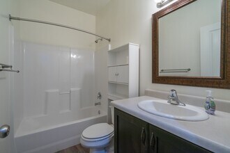 5946 S Kastra Ln in Saint George, UT - Building Photo - Building Photo