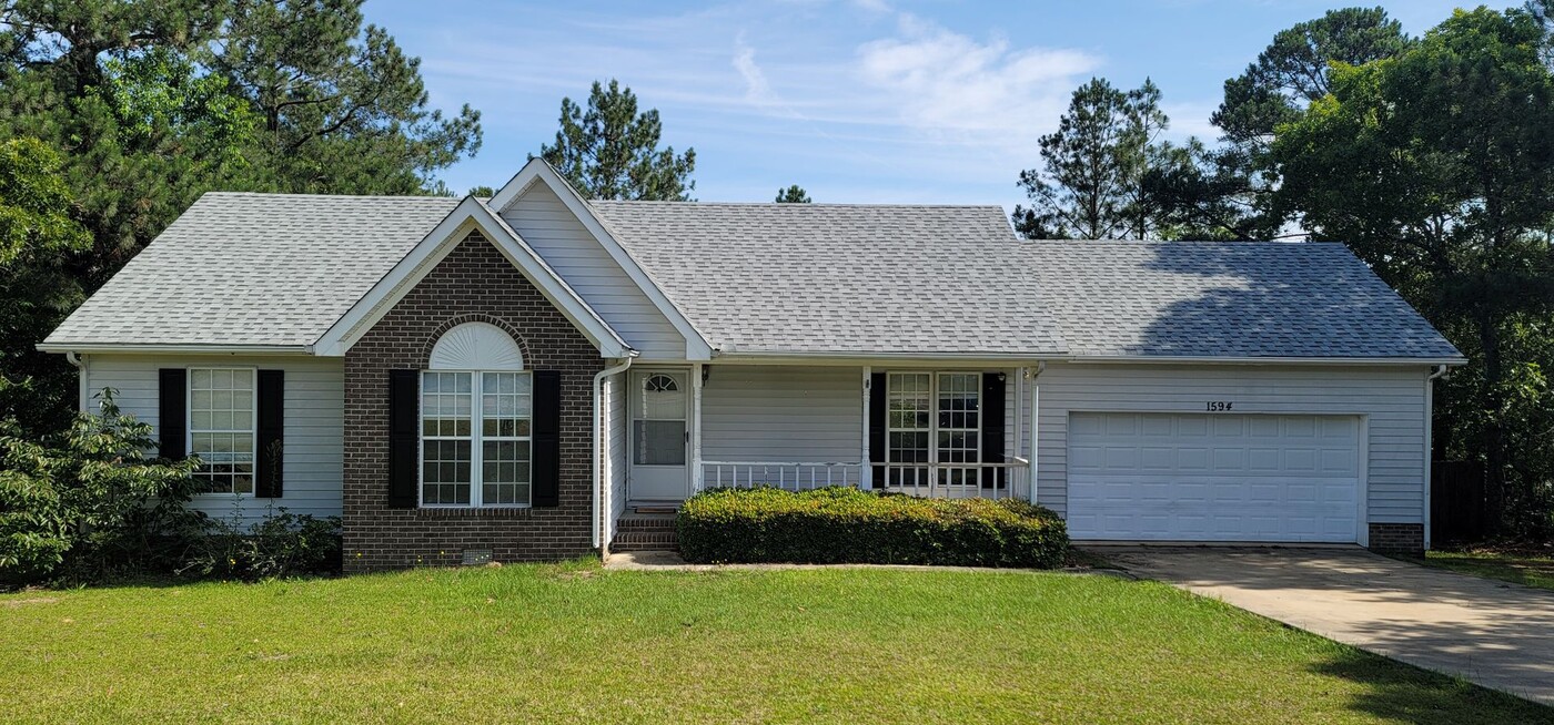 1594 Ponderosa Trail in Cameron, NC - Building Photo