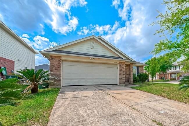 property at 9006 N Jewel Bend Ln