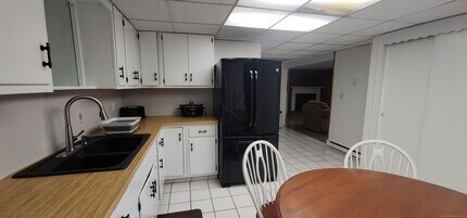 96 Stanavage Rd in Colchester, CT - Building Photo - Building Photo