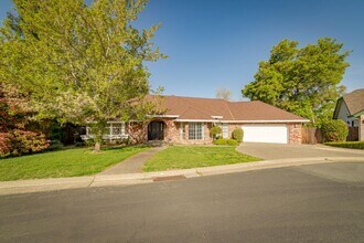 8780 Harrogate Ct in Granite Bay, CA - Building Photo - Building Photo