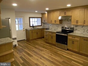 863 Lombard Rd in Rising Sun, MD - Building Photo - Building Photo