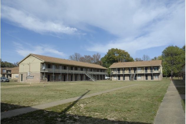 The Villas Apartments in Jackson, TN - Foto de edificio - Building Photo