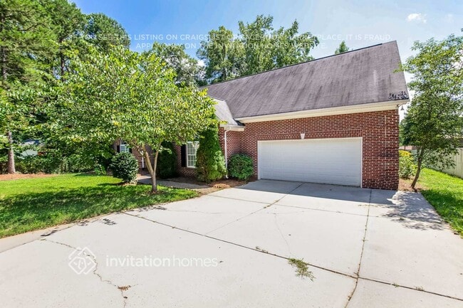 15020 Woodstar Rd in Matthews, NC - Building Photo - Building Photo