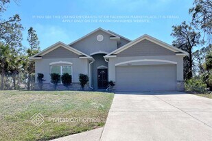 2071 Kabat Ave in North Port, FL - Building Photo