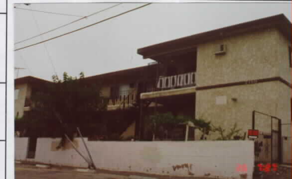 7159 Greeley St in Los Angeles, CA - Building Photo