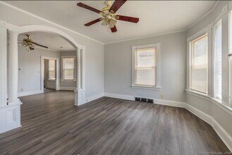 118-120 New Haven Ave in Derby, CT - Foto de edificio - Building Photo