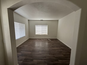 2509 Vienna Ct in Modesto, CA - Building Photo - Building Photo
