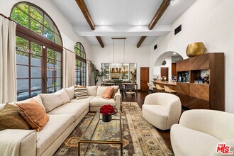 11937 Sunset Blvd in Los Angeles, CA - Building Photo - Building Photo