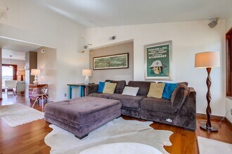 428 Compass Rd in Oceanside, CA - Building Photo - Building Photo